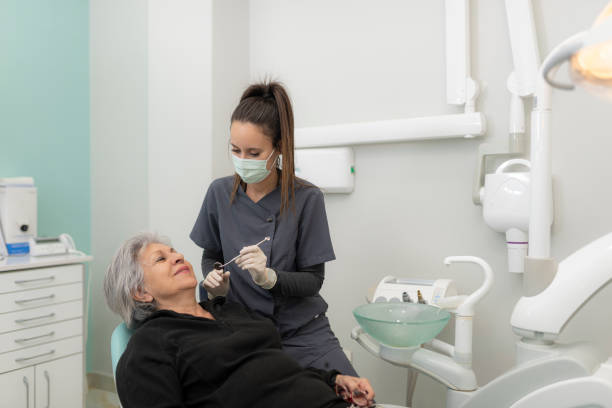 Best Broken or Cracked Tooth Emergency Dentist in Rosemont, IL